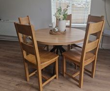 Dining Table & chairs
