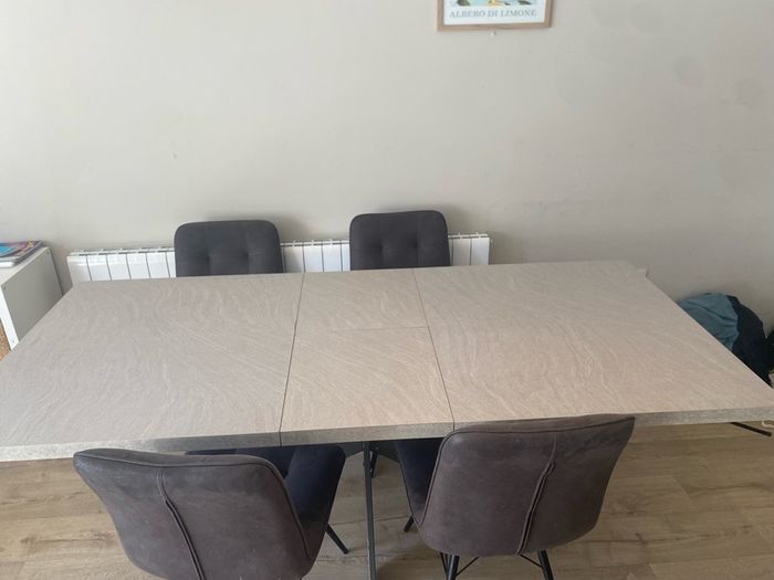 Dining room table plus 4 chairs