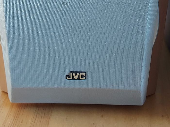 JVC Micro Component System, Model No. CA-UXP55, and 2 JVC Speakers, SP-UXP55, Radio, Tape and CD, in excellent cosmetic condition