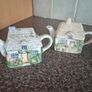 Vintage Miniature Cottage Teapots Collectio Image 3