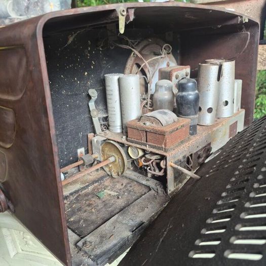 antique Radio