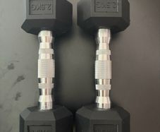 Pair of 2.5kg Rubber Hex Dumbbells