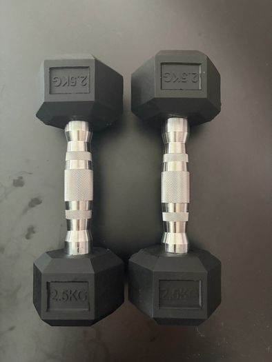 Pair of 2.5kg Rubber Hex Dumbbells
