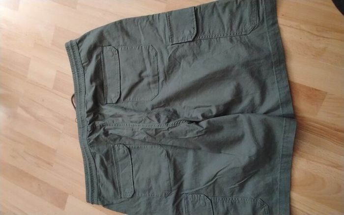 Shorts Men .. Size: XX/Large..46"/48" Waist