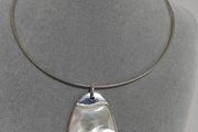 Monet necklace