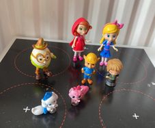 Disney figures