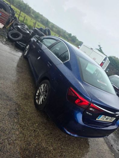 2017 Toyota Avensis nctd and taxd, may swap