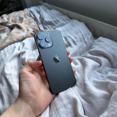 iPhone 15 Pro Max- Midnight