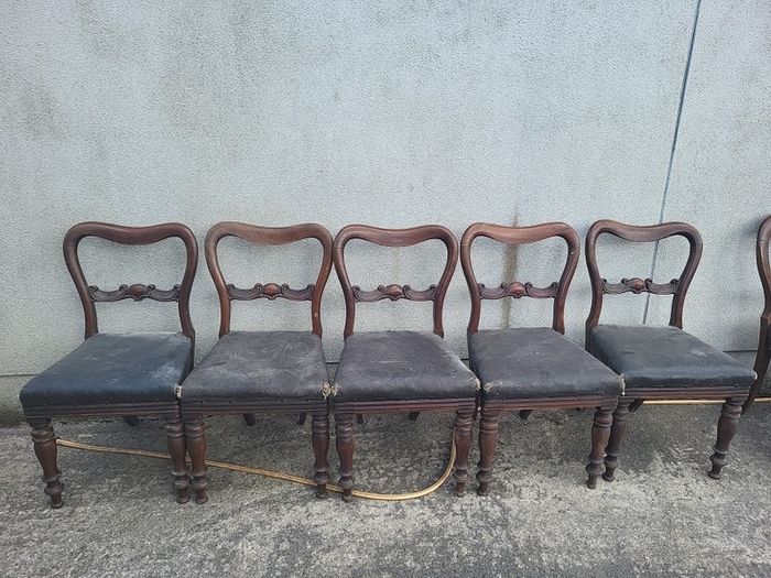 Dining chairs
