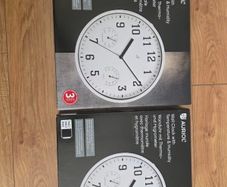 clock brand new x 2 with temperature and humidity monitor