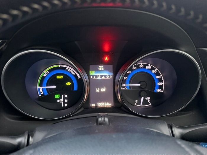Toyota Auris 2016
