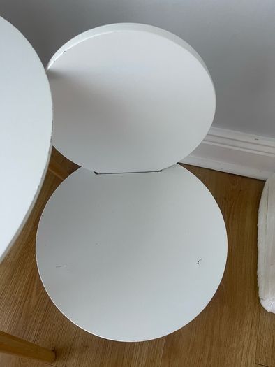 kids table and chair
