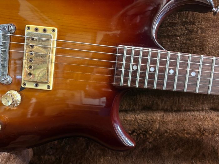 Yamaha SF3000 Super Flighter Brown Sunburst 1981