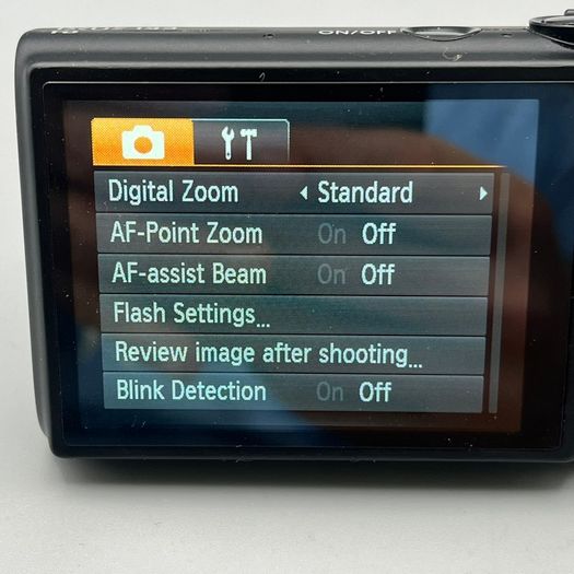 Canon IXUS 133 16MP Digital Camera Black - Boxed - Full Kit