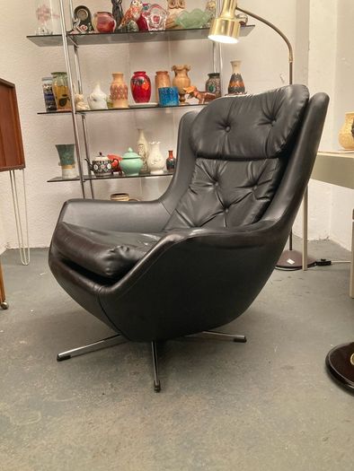 1960s Parker Knoll Egg Chair - Warehouse and Showroom Open  Saturday 10th October 12 til 4pm  Eircode R95T227