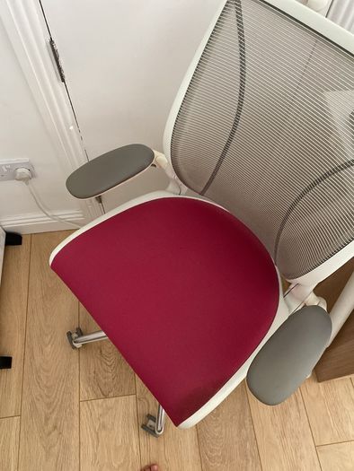 desk chair