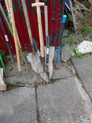 garden tools