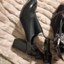 Woman shoes Image 4