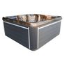Apullia Hot Tub Image 4