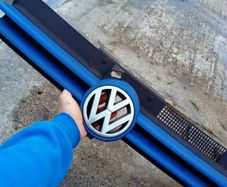 Mk4 VW Golf front grille