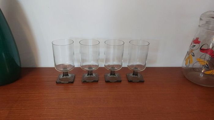 Fabulous Set of Four Vintage Mid-Century Federal Glass Company Juice Glasses in the "Nordic Midnight (Smoke)" Pattern, Circa 1960's