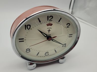 Very Cool Vintage Retro 1960s Clock Alarm Clocks Pink Chrome For Sale ...