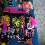 L.O.L. Doll Sets with Black Aeroplane and Accessories Image 3