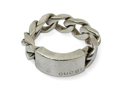 Gucci ring