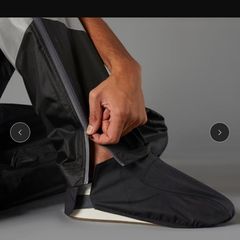 Gloves, jacket and trousers