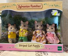 Sylvanian Families Striped Cat Family