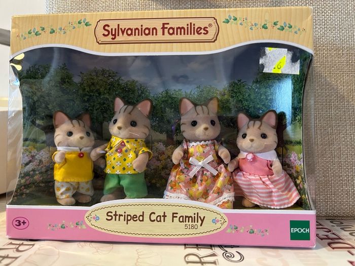 Sylvanian Families Striped Cat Family