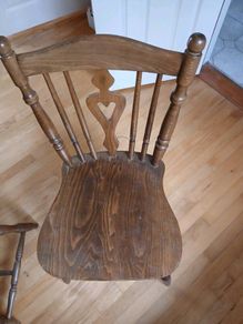 4 Chairs