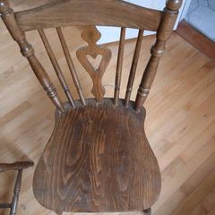 4 Chairs