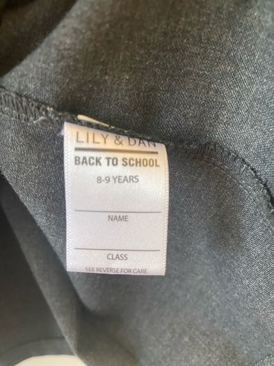 Lily & Dan grey skirt (new) age 8-9