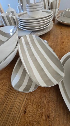 Paul Costelloe dinning set