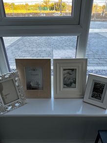 Pictures frame