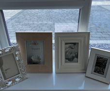 Pictures frame