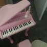 kids pink piano Image 4