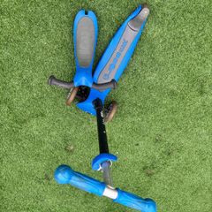 kids globber scooter with seat