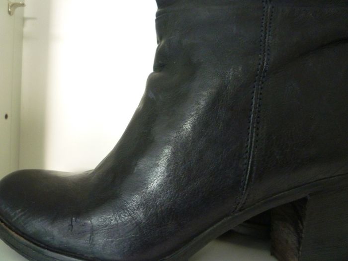 Manas Designer Black Leather boots. Soft All Leather High heel Italian. Uk 6.5 Eu 40. Excellent condition.