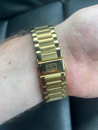 Tommy Hilfiger Watch Gold