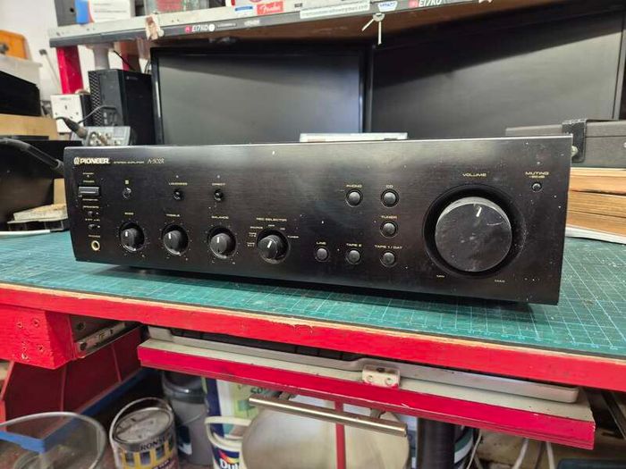 Pioneer A-502R Stereo Integrated Amplifier