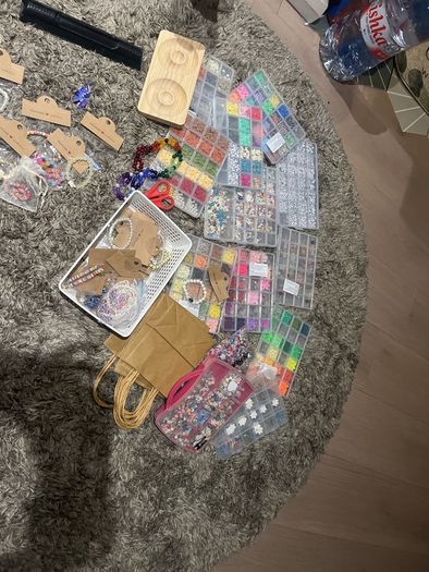 Bracelets stuff