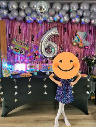 6ft stretchable tablecoth