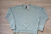 Adidas sweatshirt size M