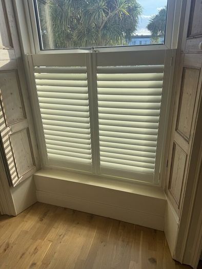 Plantation Window Shutters  Excellent Condition