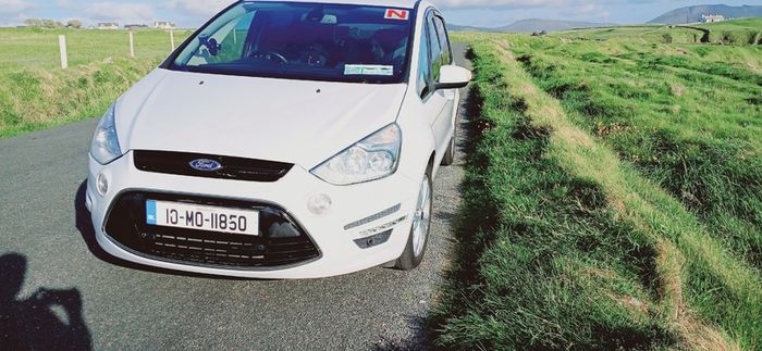 2010 Ford S-max