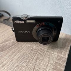 Nicon Coolpix S3000