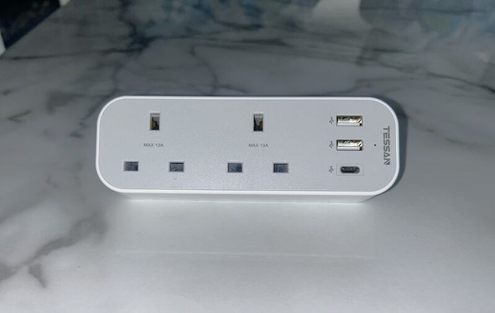 Brand -new Tessan Double Travel Adapter UK to India Type D Plug with 3 USB (1 USB C)