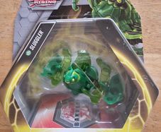 BRAND NEW Geogan Rising Green Sluggler With Cards Figure